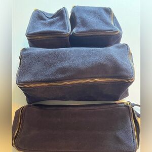 roost navy suede cosmetics (or jewelry) bag with zipper closure – NWT